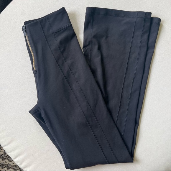 Lululemon Define Zip-Front High-Rise Flared Pant Black Special Edition - Picture 8 of 13